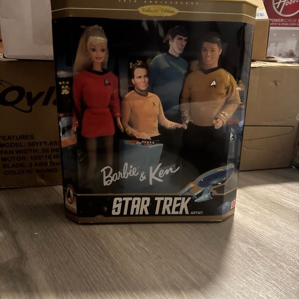 1996 Barbie & Ken Star Trek 30th Anniversary Collector Edition Gift Set #15006
