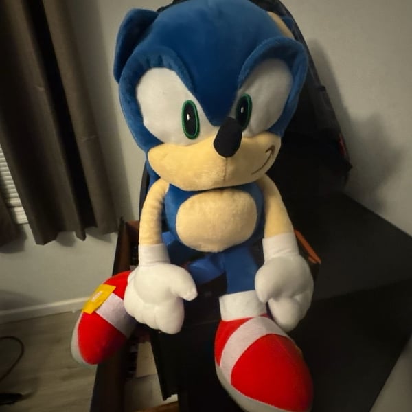 Sonic the Hedgehog 17 Inch Plush Character Backpack
