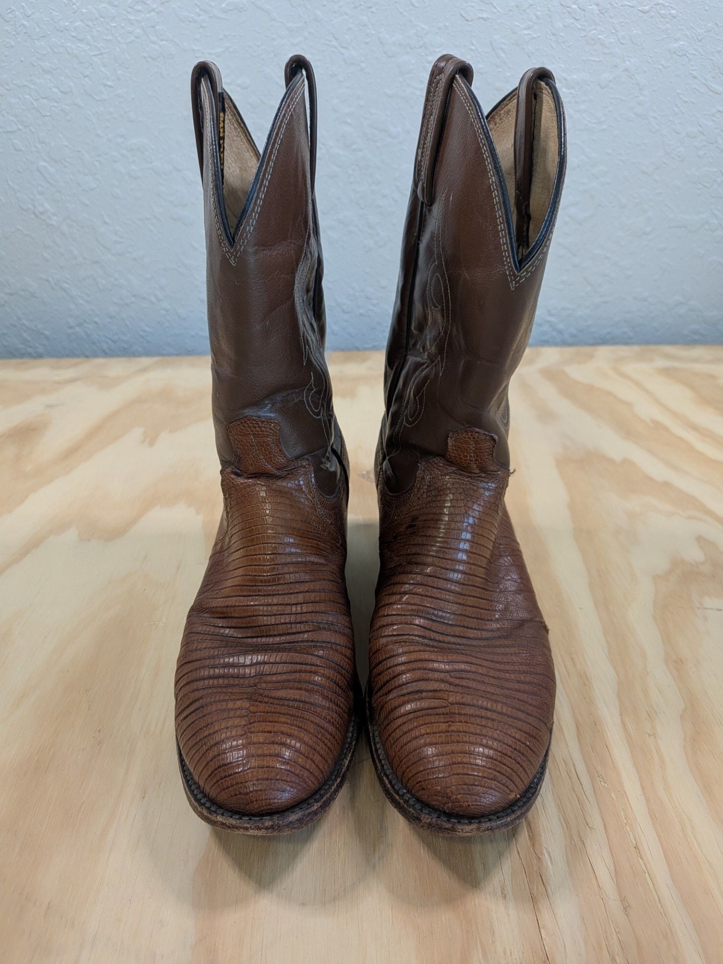 Justin Vintage Brown Teju Lizard Cowboy Boots, Men's 9.5 D — Made in USA 4