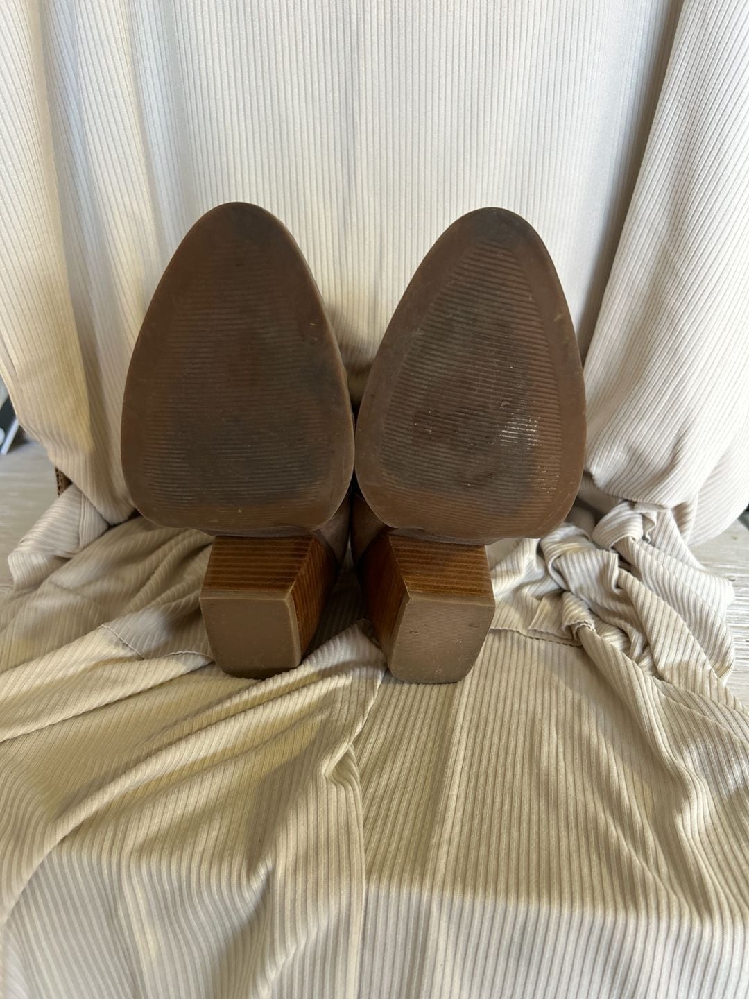 Madden Girl Klicky Pointed Toe Suede Ankle Booties in Taupe 9