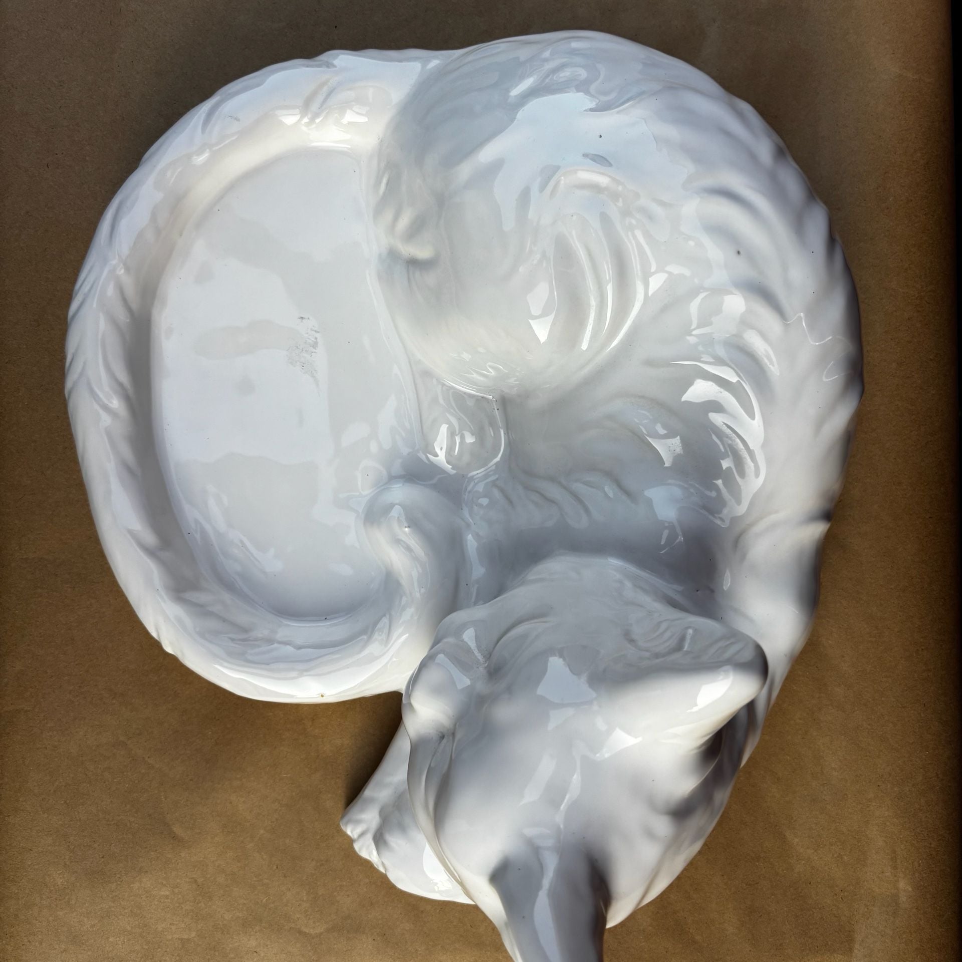 16” Sleeping Cat Statue (Porcelain Or Ceramic) 5