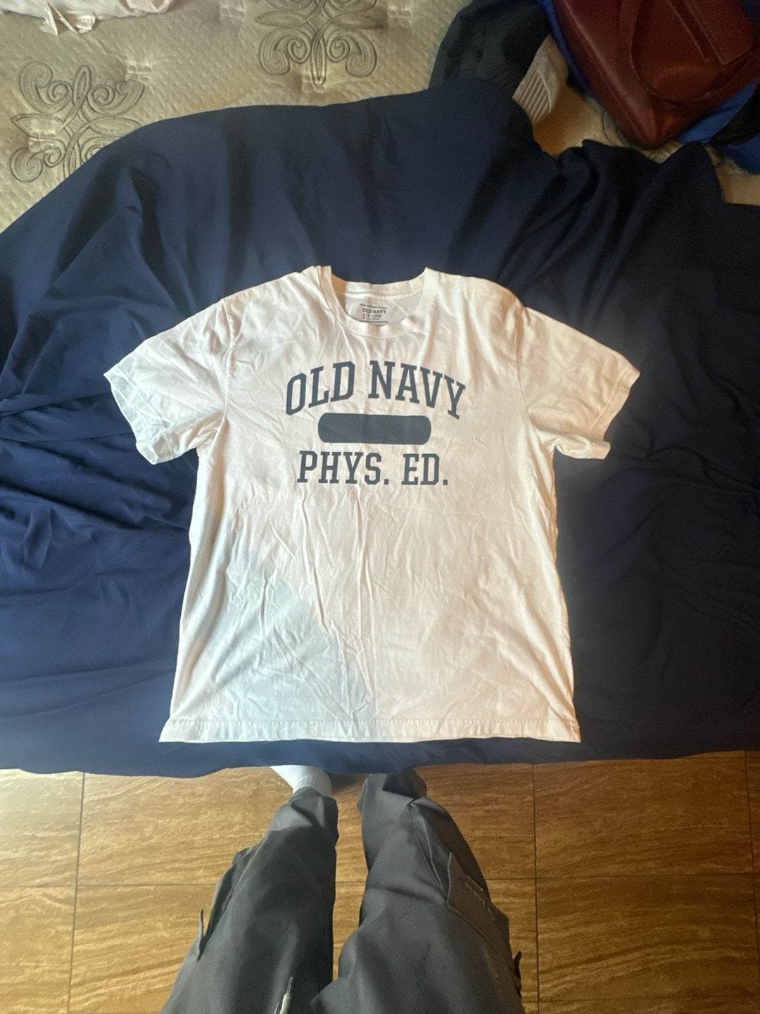 Old Navy Phys. Ed. Vintage Style Logo Graphic T-Shirt Men's XL 2