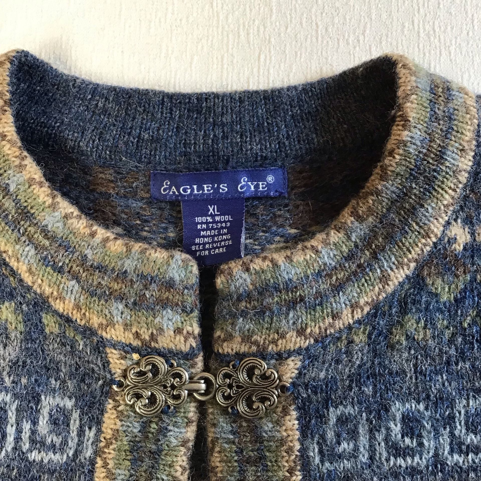 Eagle's Eye 100% Wool Nordic Cardigan with Pewter Clasps XL Vintage Cottagecore 4