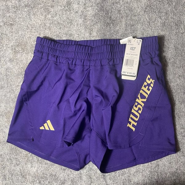 adidas Women's Washington Huskies D4T Woven 3" Shorts