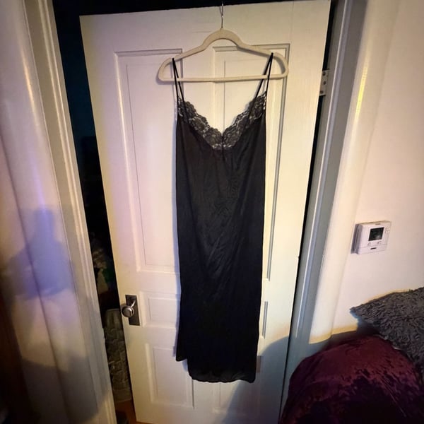 Vintage Nan Flower Black Satin and Lace Trim Full Length Slip Dress Nightgown