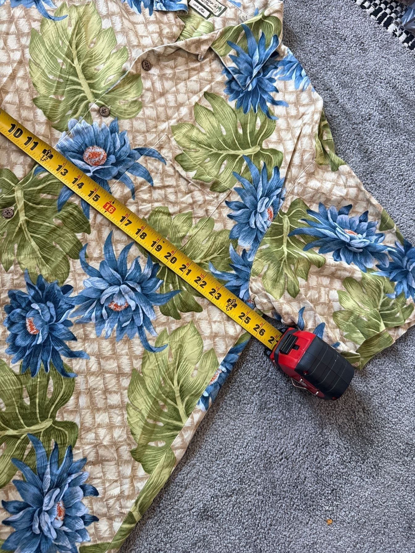Pusser's Island Reserve 100% Silk Hawaiian Shirt Blue Floral & Monstera Leaf Size Large 9