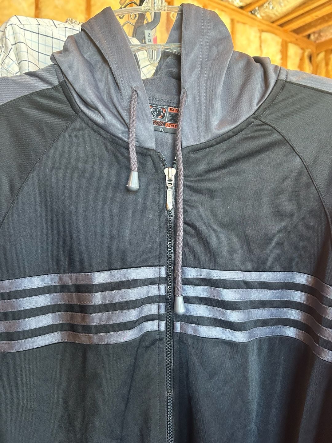 SCX Extreme XT Athletics Men's Full Zip Hooded Track Jacket - Black and Grey - Size XL 3