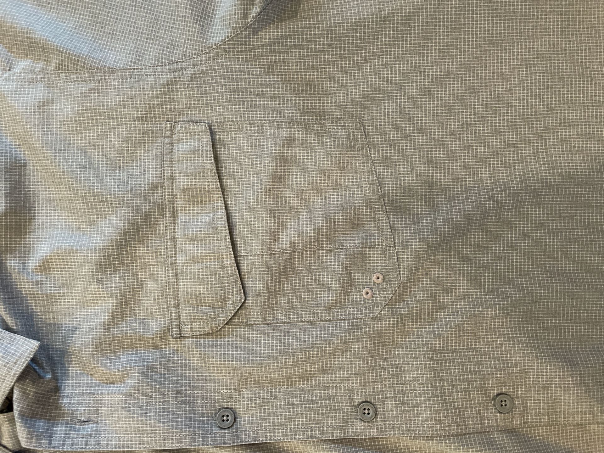 Bimini Bay Outfitters Men's XL Short Sleeve Fishing Shirt Gray Plaid 7
