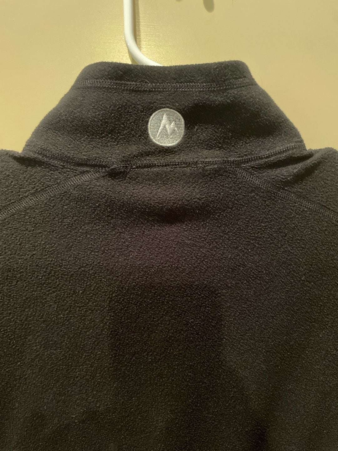 Marmot Polartec 1/4 Zip Fleece Pullover Jacket Black Size Medium Unisex. Preowned. 8