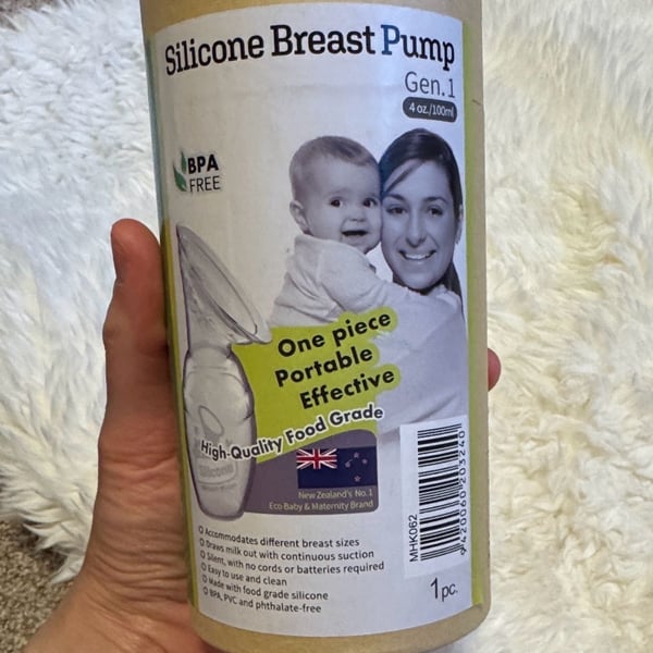 Haakaa Silicone Breast Pump Gen 1, 4oz/100ml, Manual Suction, New