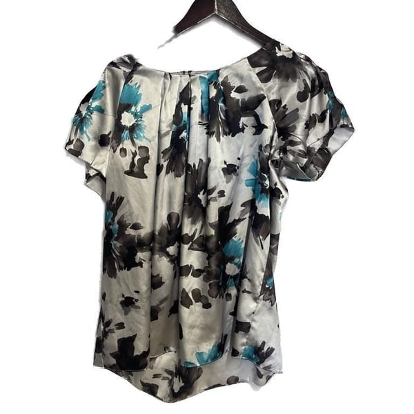 Metro 7 Floral Print Satin Short Sleeve Pleated Blouse