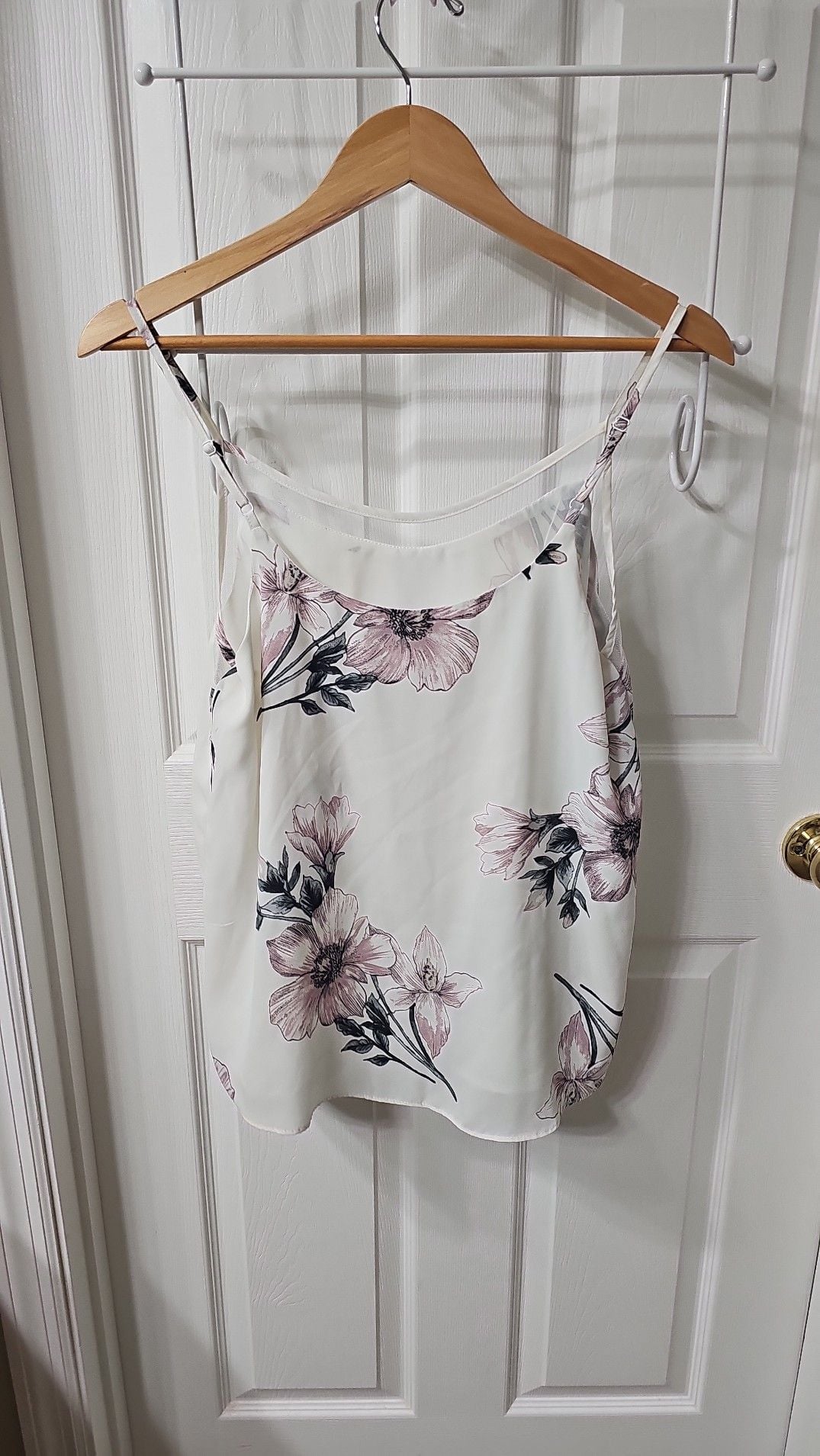 Black Tape Floral Mesh Trim Cami Tank Top 4