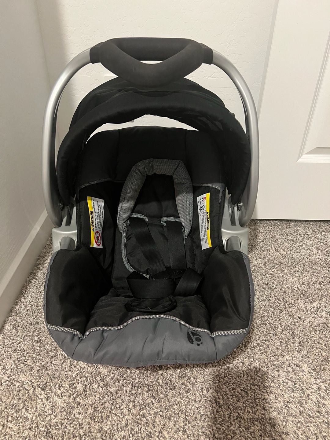Baby Trend Sit N' Stand Double Stroller with Infant Car Seat and Base Travel System 3