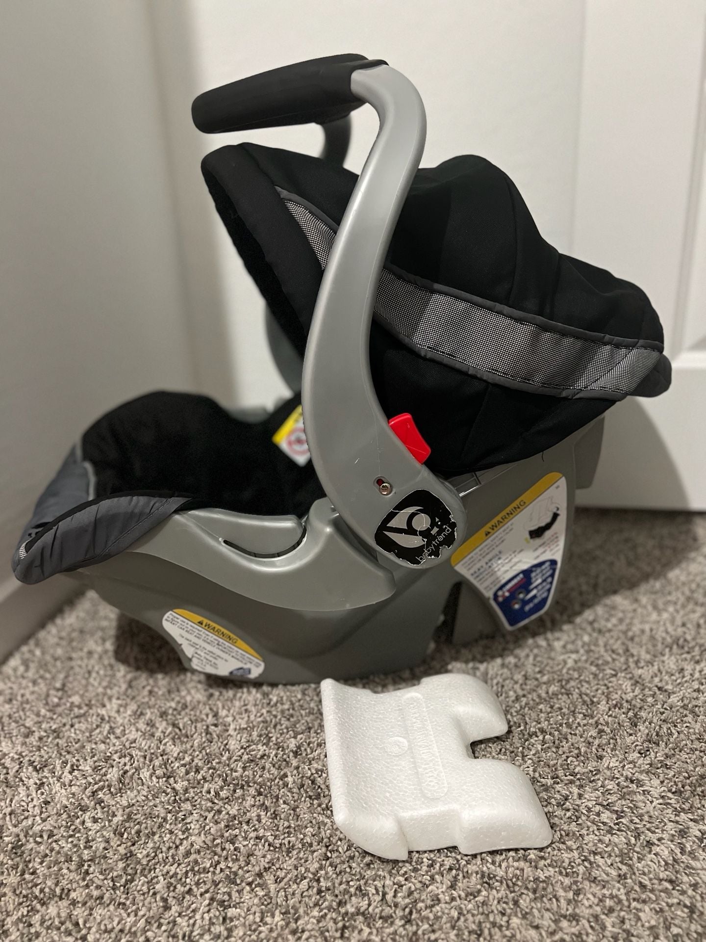 Baby Trend Sit N' Stand Double Stroller with Infant Car Seat and Base Travel System 6