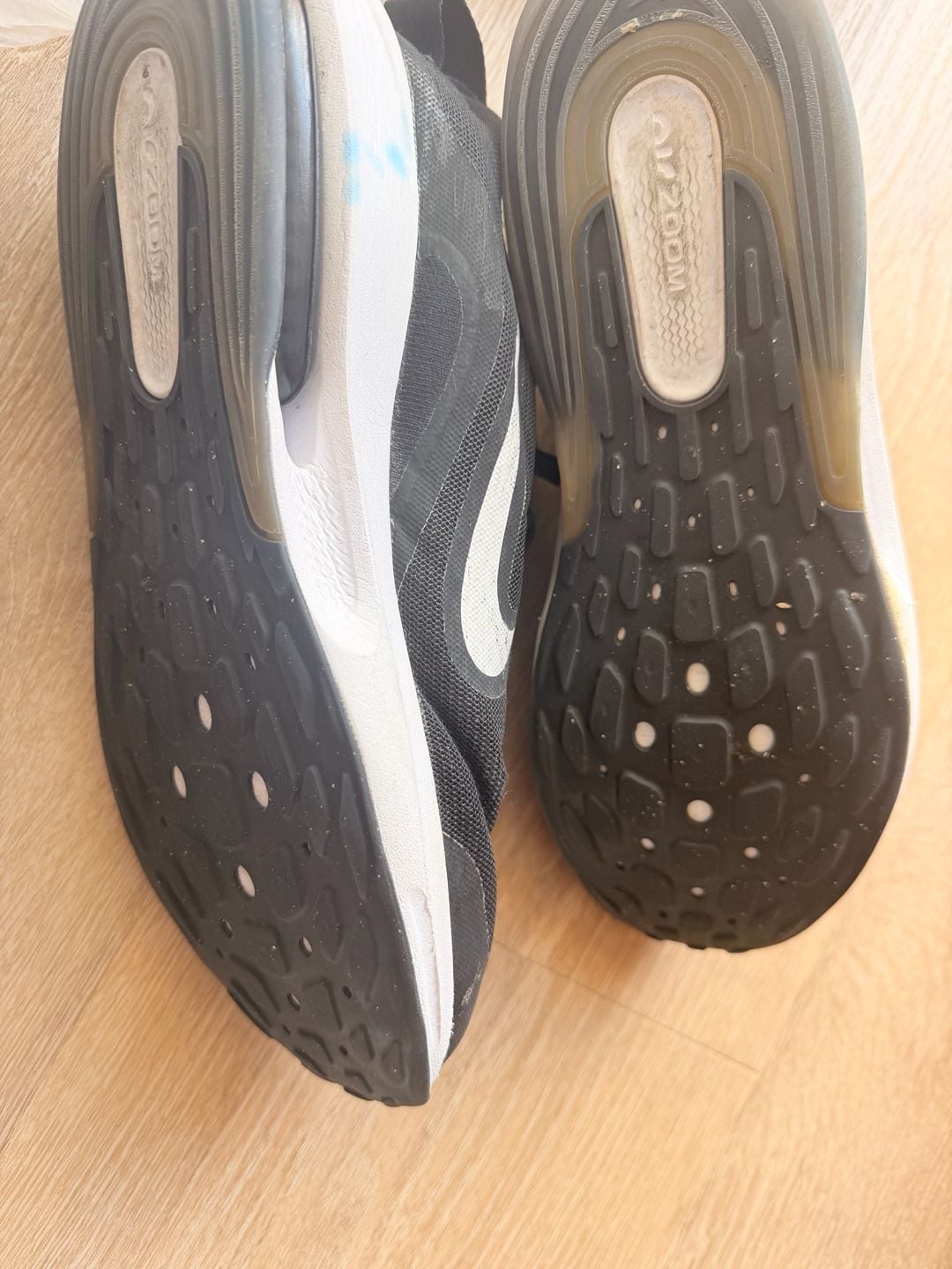 Nike Air Zoom Arcadia 2 GS Black White Anthracite Kids Running Shoes 9