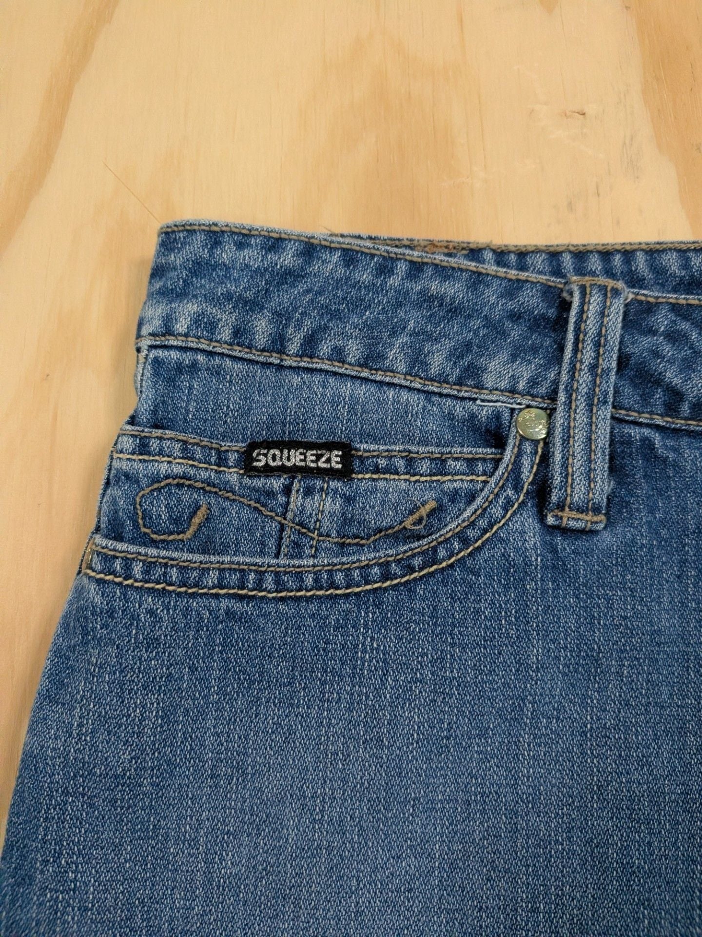 Squeeze Jeans Denim Ruffle Mini Skirt Y2K Style Size XS 7
