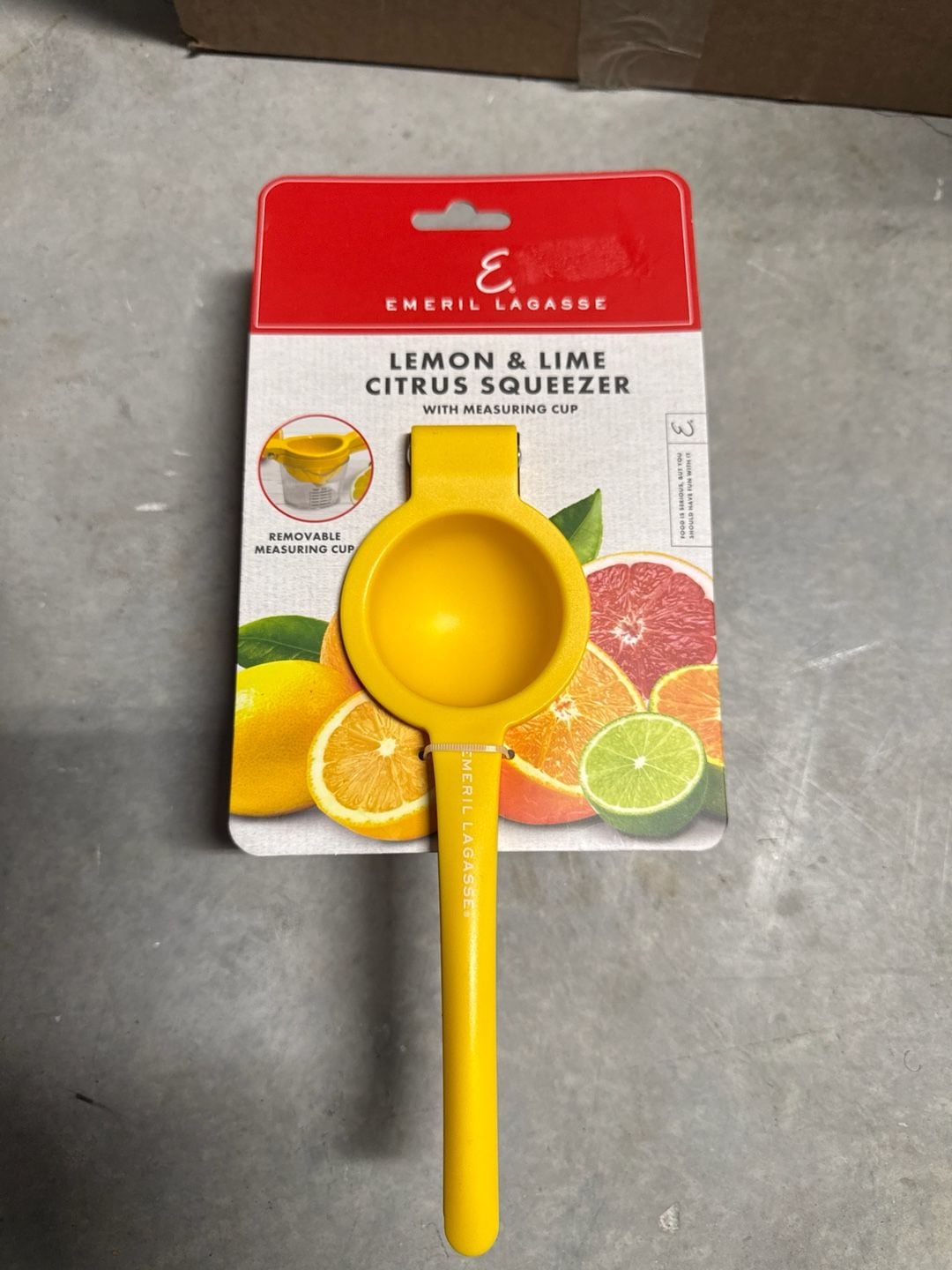 Emeril Lagasse Yellow Lemon & Lime Citrus Squeezer with Measuring Cup 1