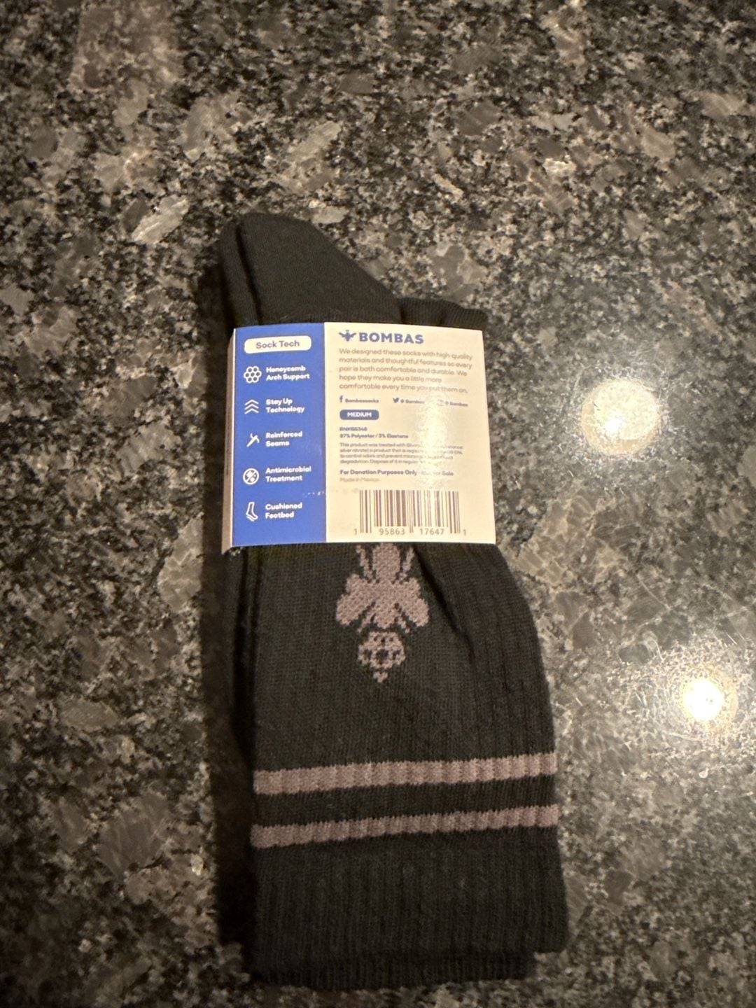 Bombas Unisex Black & Grey Varsity Striped Crew Socks - Medium 2