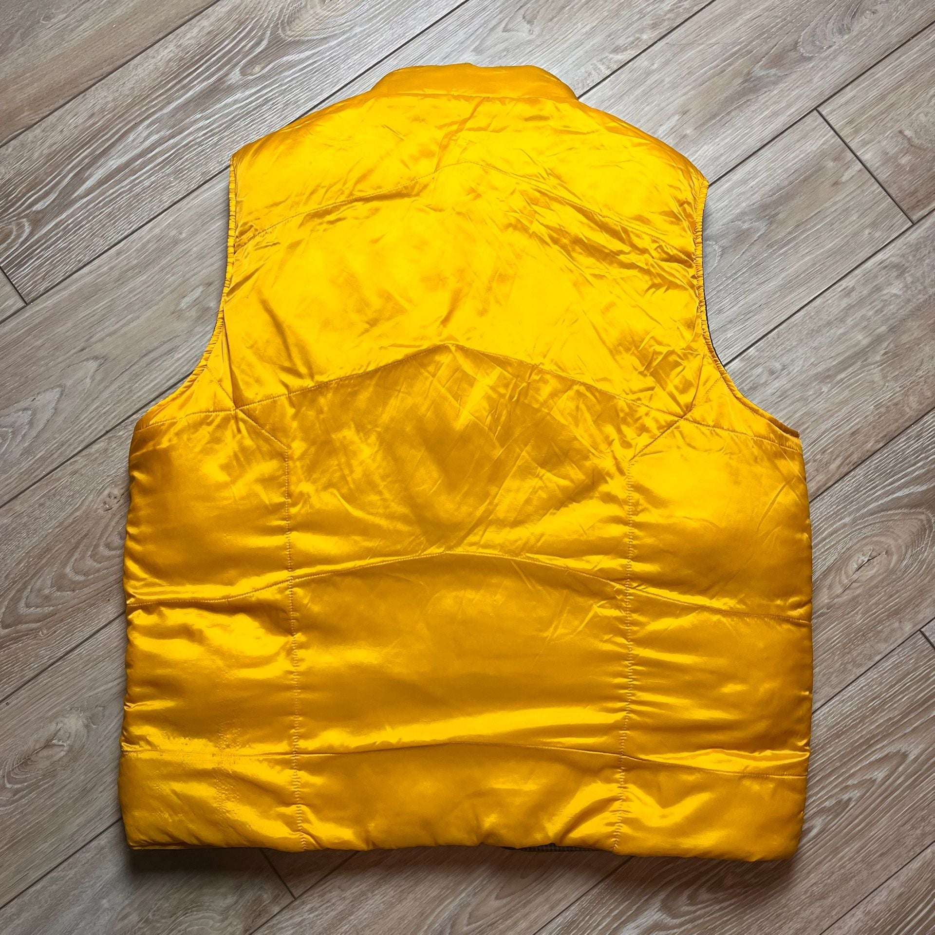Oakley Reversible Puffer Vest Tiger Stripe Camo to Yellow Y2K Vintage 9