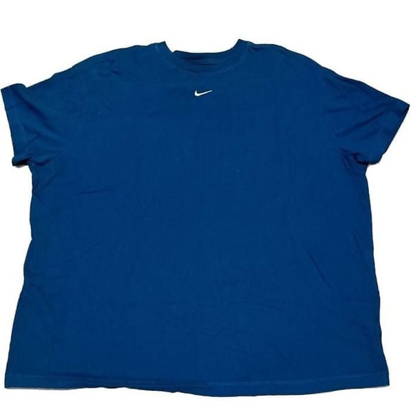 Nike Center Swoosh Loose Fit Essential Tee