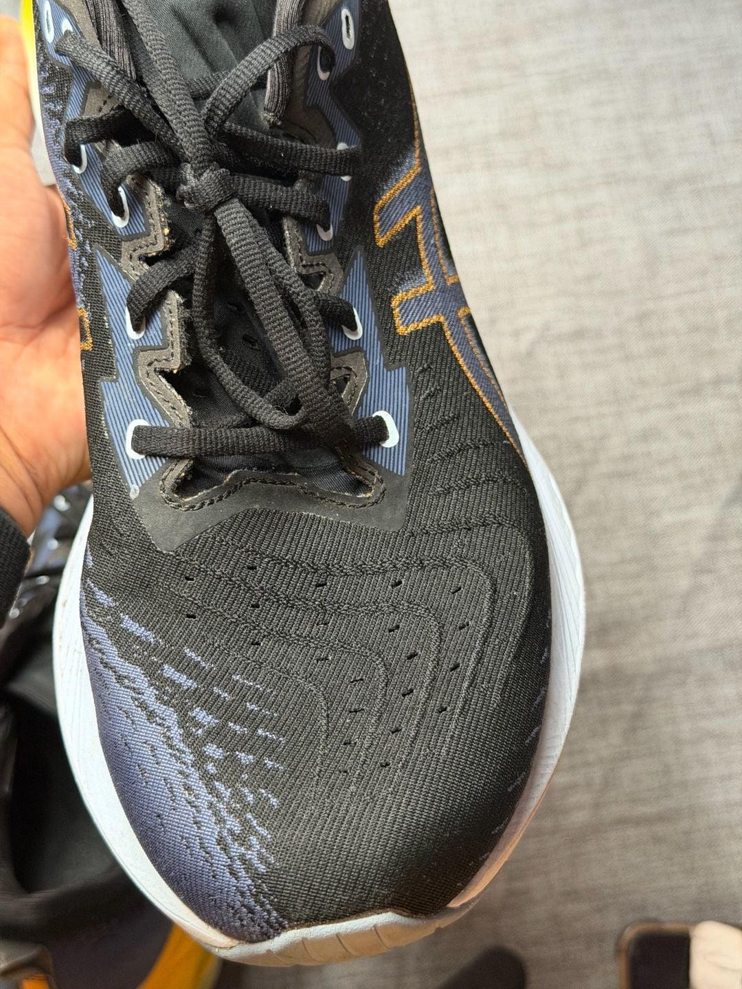 ASICS Novablast 4 Black Thunder Blue Running Shoes 11