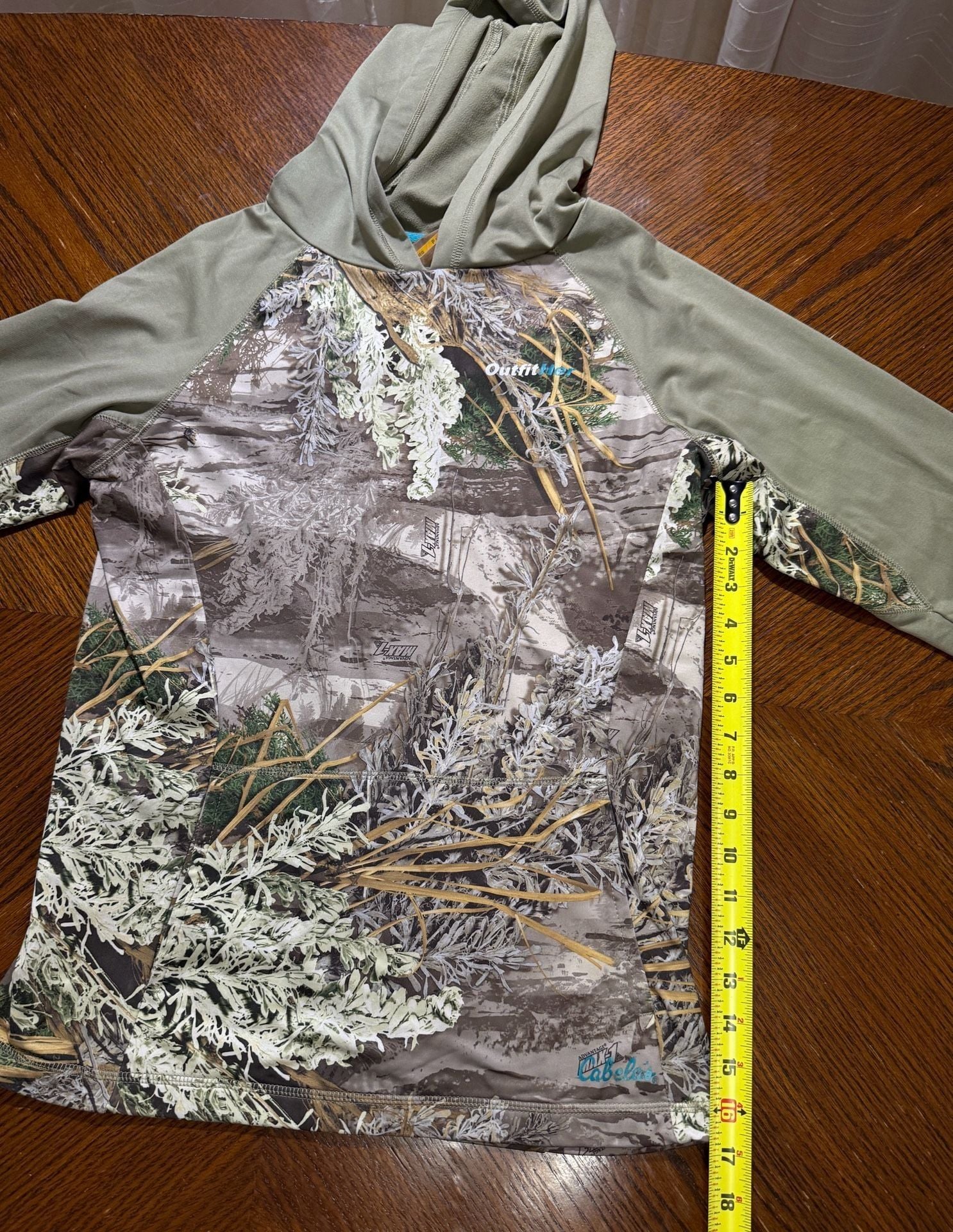 Cabela's OutfitHer Camo Hoodie, Women's Size S — Advantage MAX-1 Hunting Top 4