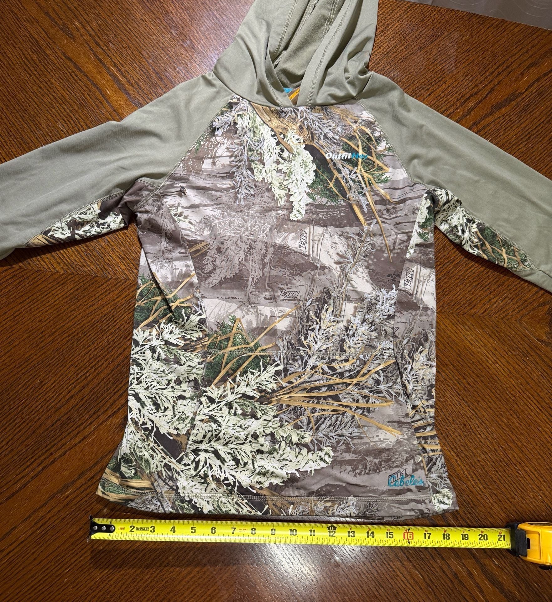 Cabela's OutfitHer Camo Hoodie, Women's Size S — Advantage MAX-1 Hunting Top 5