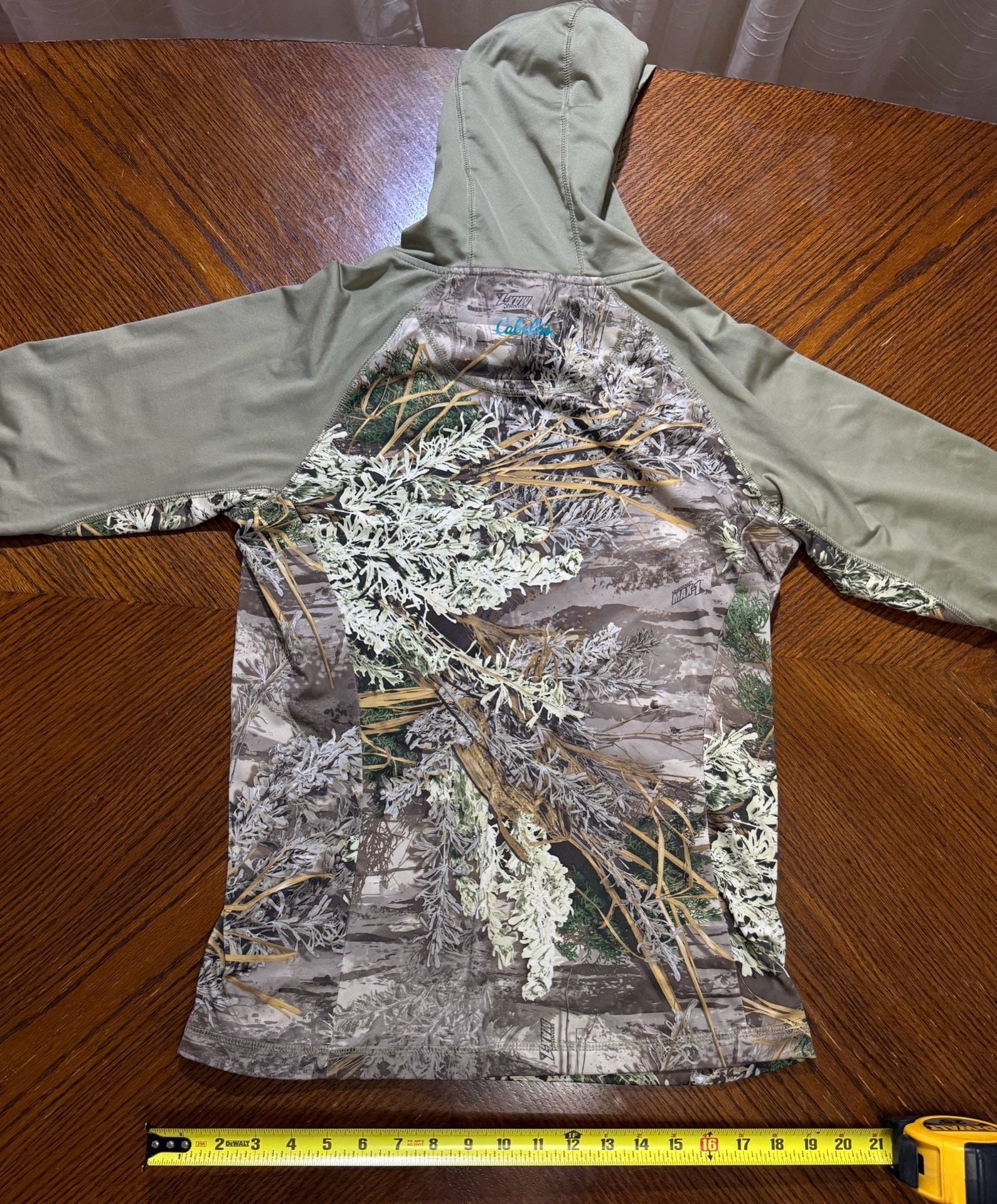 Cabela's OutfitHer Camo Hoodie, Women's Size S — Advantage MAX-1 Hunting Top 9