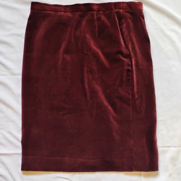 Vintage Escada Margaretha Ley Burgundy Cotton Velvet Pencil Skirt - Size 42 (US 12)