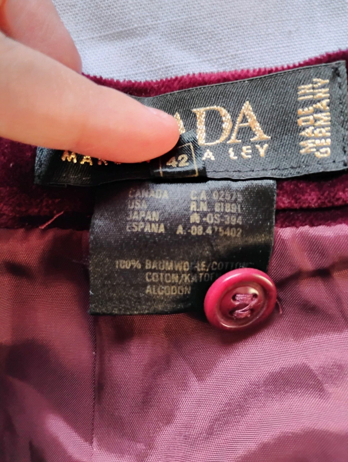 Vintage Escada Margaretha Ley Burgundy Cotton Velvet Pencil Skirt - Size 42 (US 12) 9