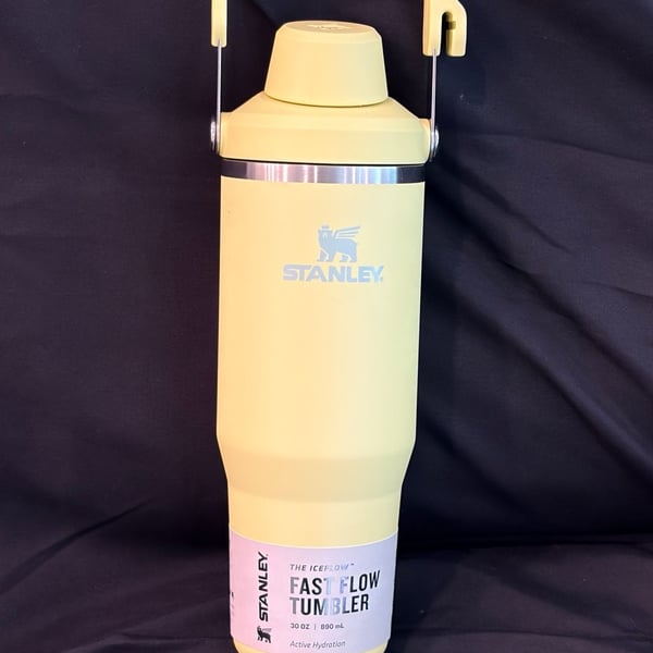 Stanley IceFlow 2.0 Fast Flow Tumbler with Handle 30 oz Pomelo Yellow