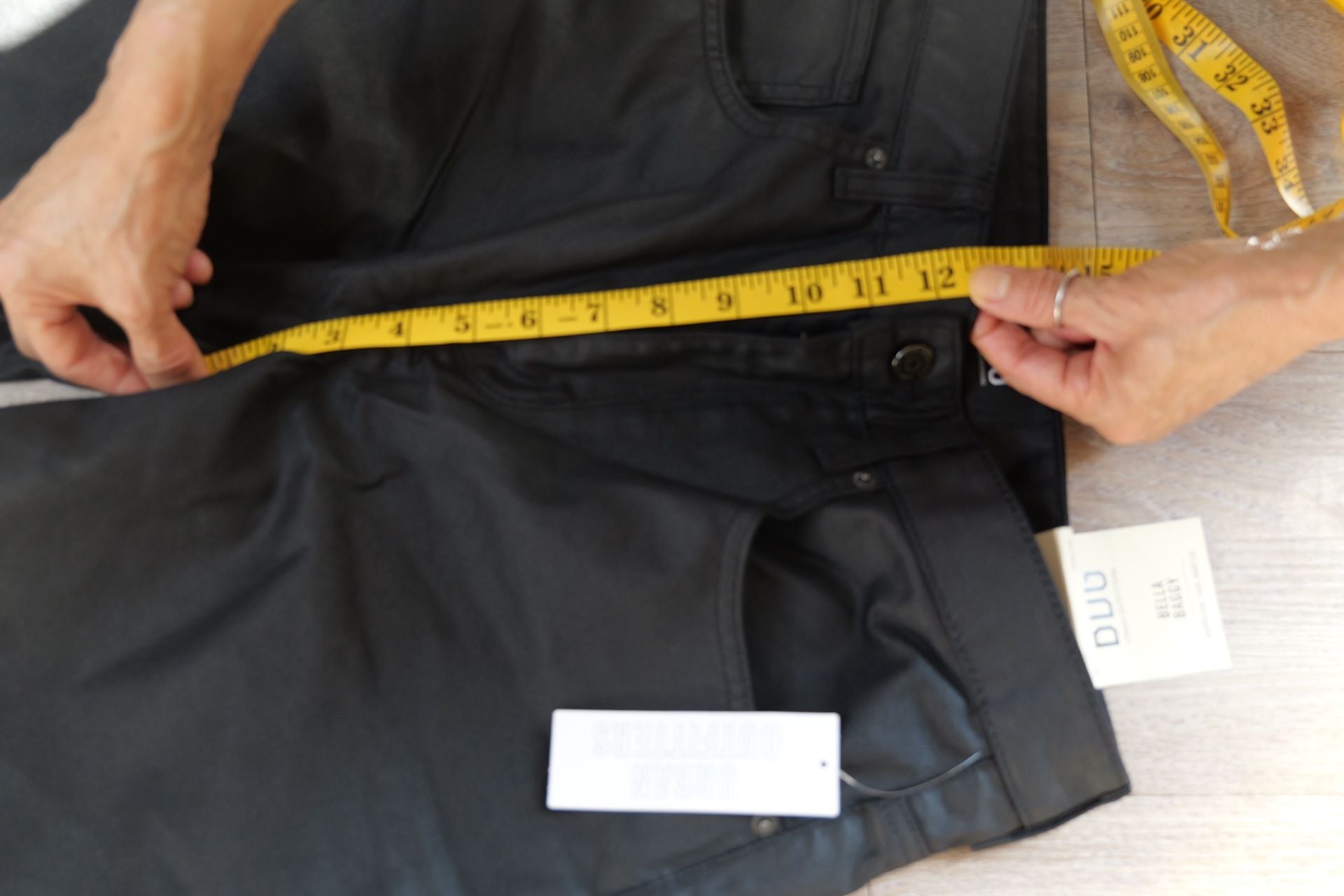 BDG Bella Baggy Coated Black Wide Leg Jeans 6