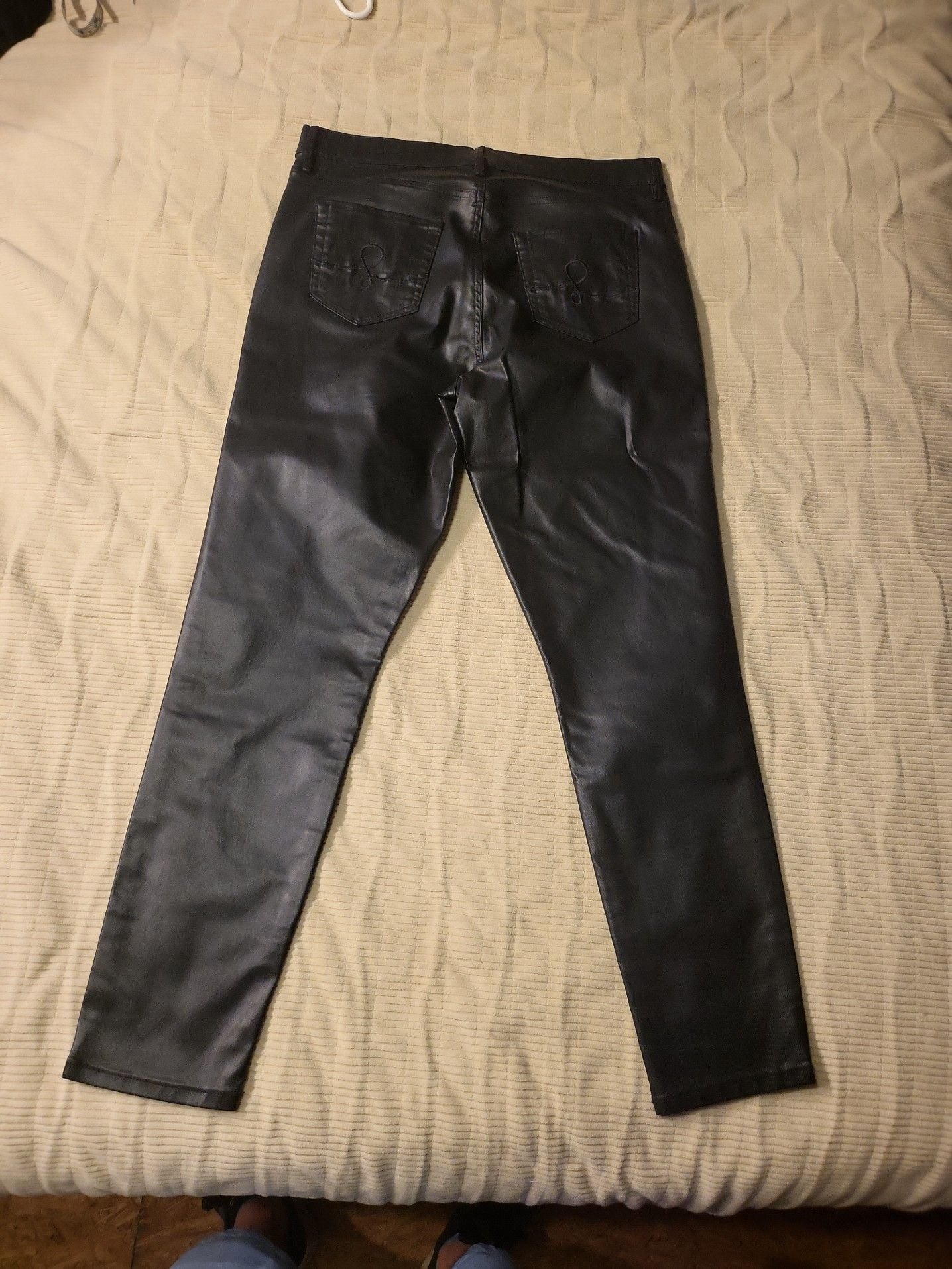 Lilly Pulitzer Eagan High Rise Stretch Coated Denim Jeans in Black Size 14 3
