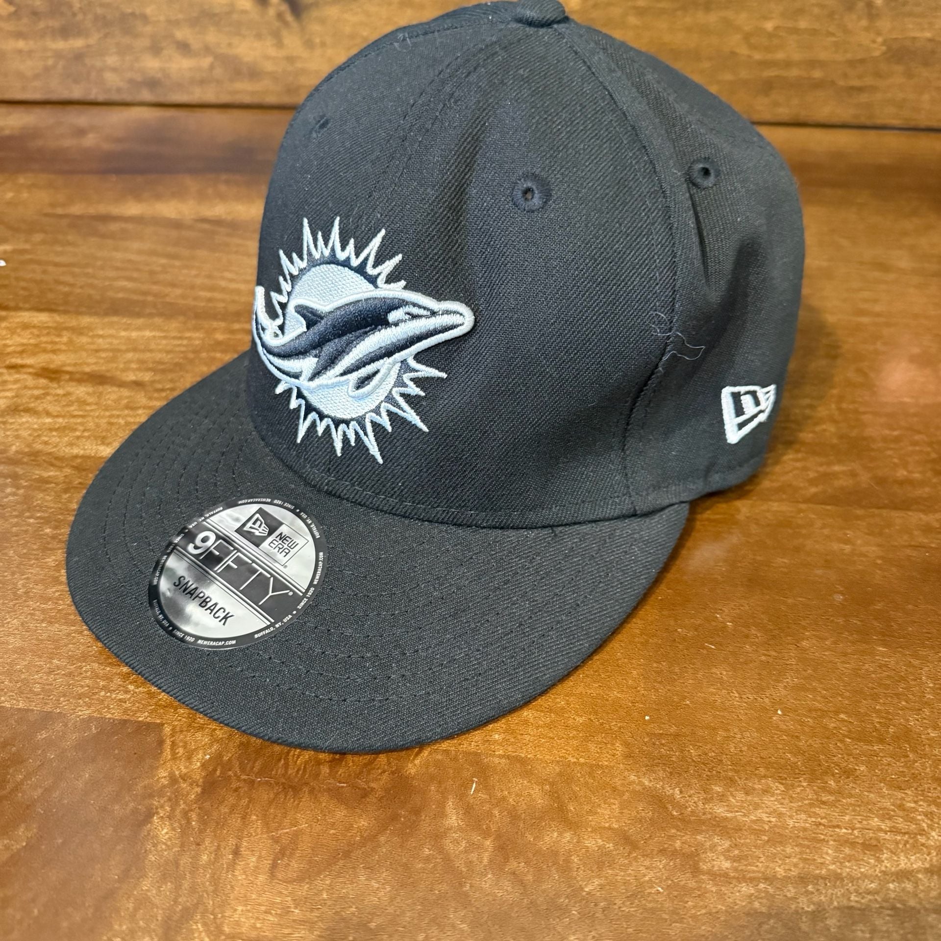 Miami Dolphins New Era 9FIFTY Snapback Hat - Neon Beach Shack Bar and Grill Edition 3