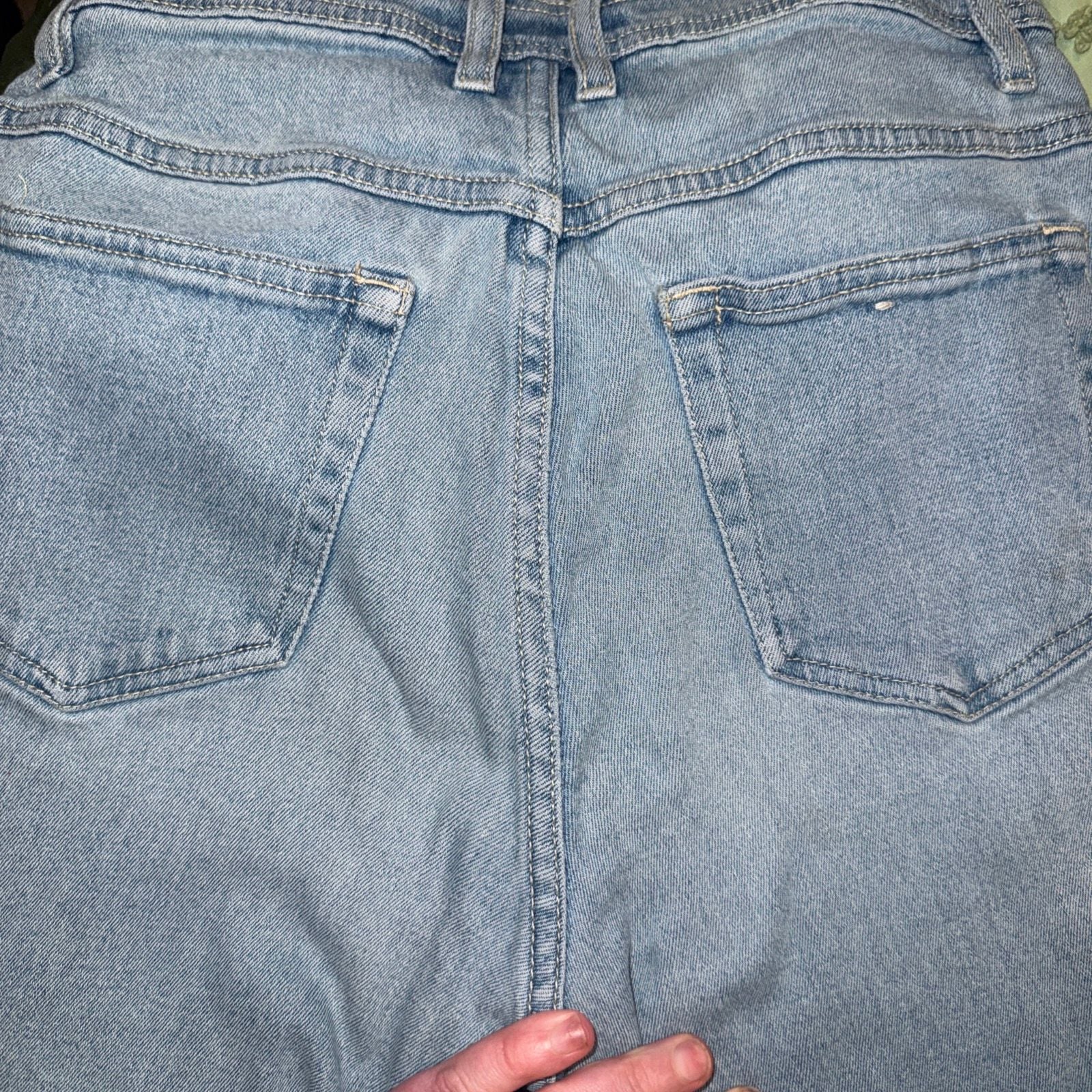 Vintage Bill Blass Wide leg cropped jeans size 12 Light wash y2k 90s 00s 4