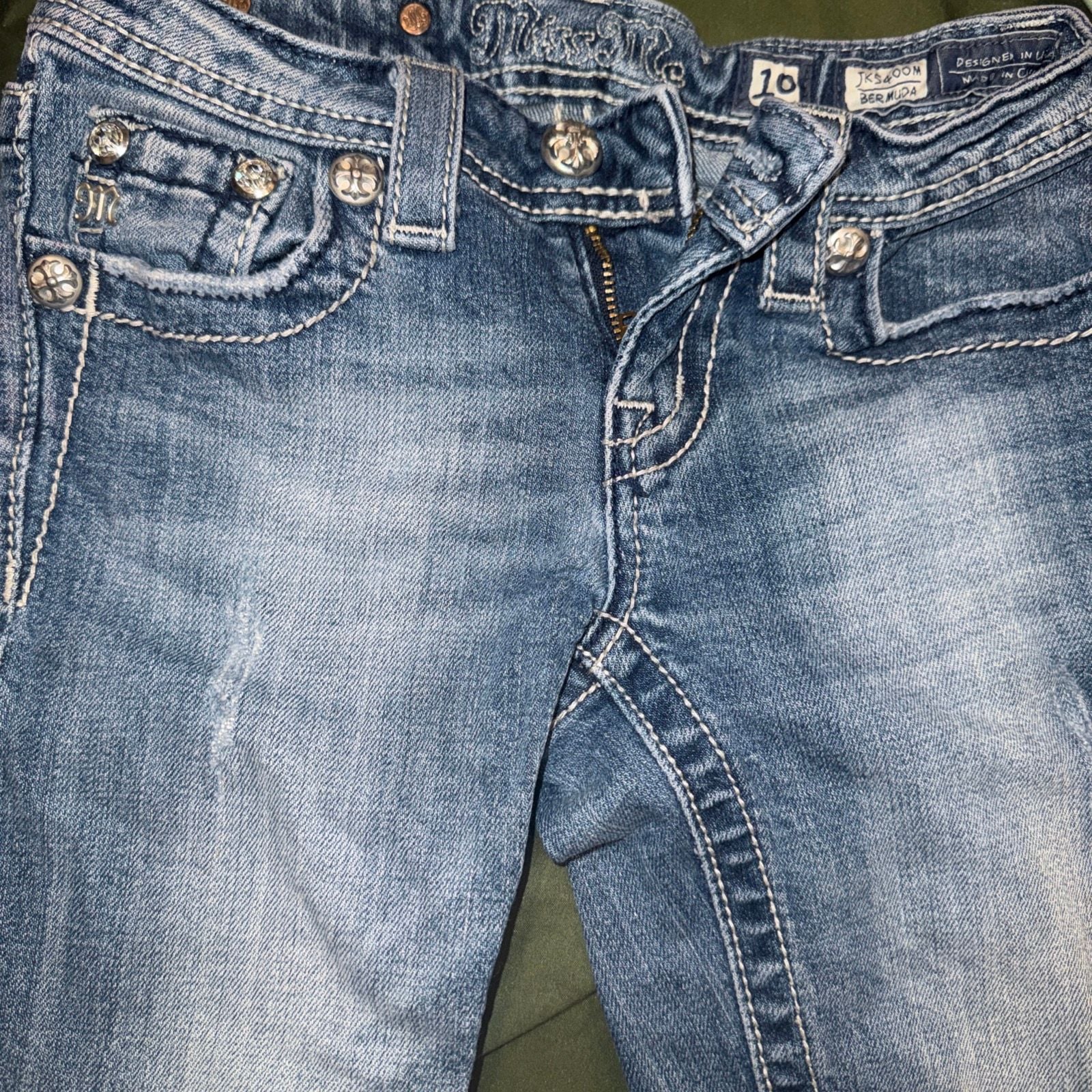 Miss Me Girls Size 10 Bermuda Denim Shorts with Embellished Cross Pockets 4