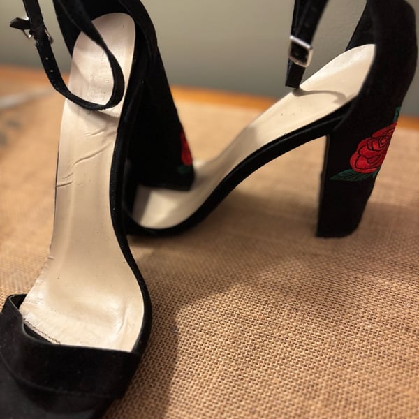 Lulus Felora Black Suede Embroidered Rose Block Heel Sandals