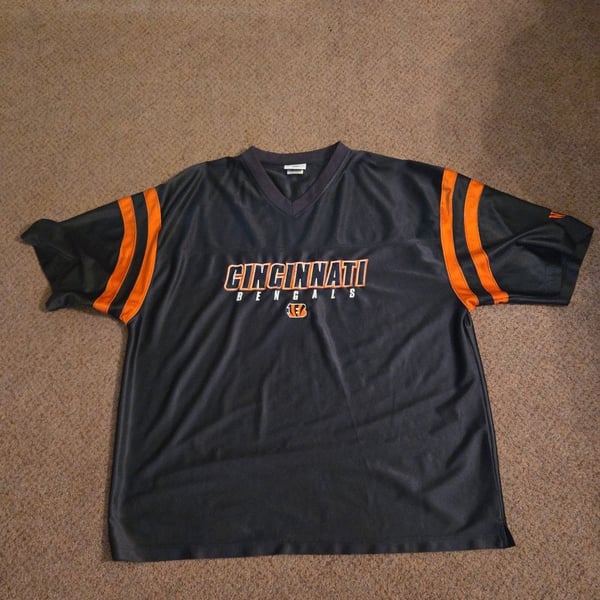 NFL Cincinnati Bengals Mens Mesh V-Neck Football T-Shirt Black Size 2XL
