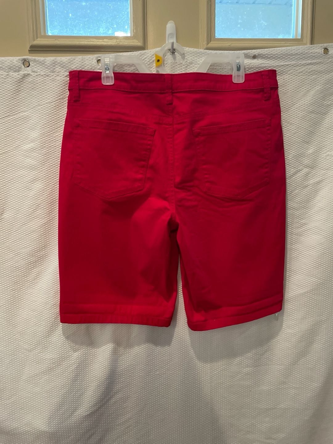 NWT Riders by Lee Women's Midrise Bermuda Shorts Jalapeno Red Size 16 7