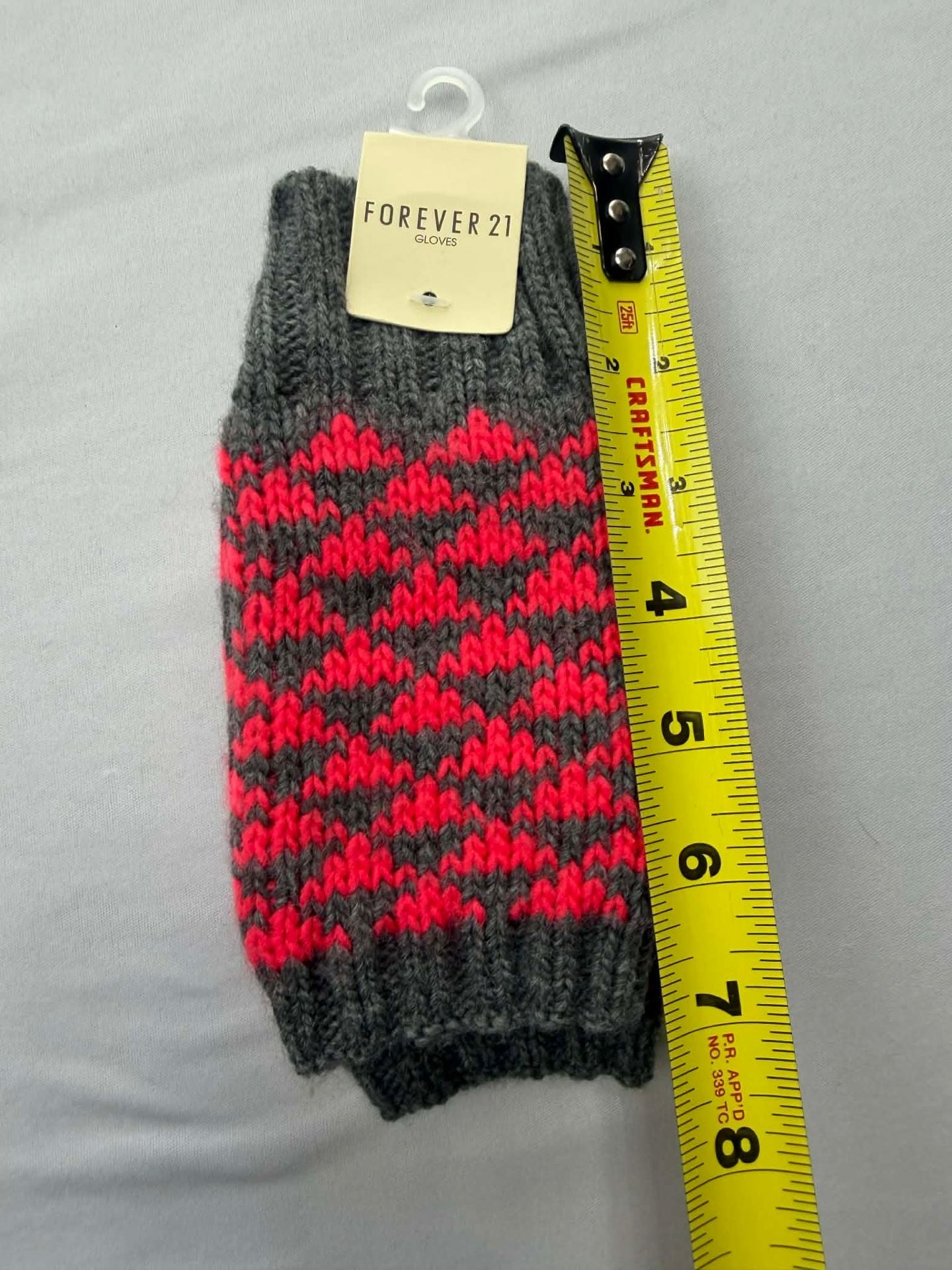 Forever 21 Grey & Neon Coral Knit Fingerless Gloves Arm Warmers 6