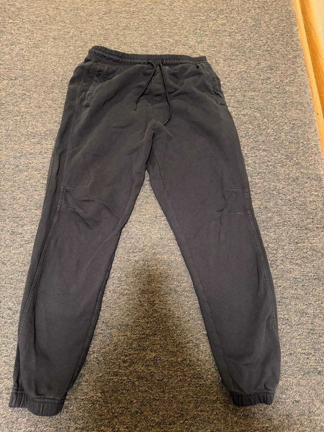 Gymshark Men's Crest Joggers In Black Size Medium 2