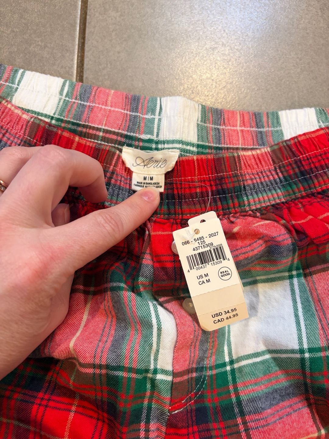 Aerie Women's Red and Green Plaid Flannel Pajama Boxer Shorts 3