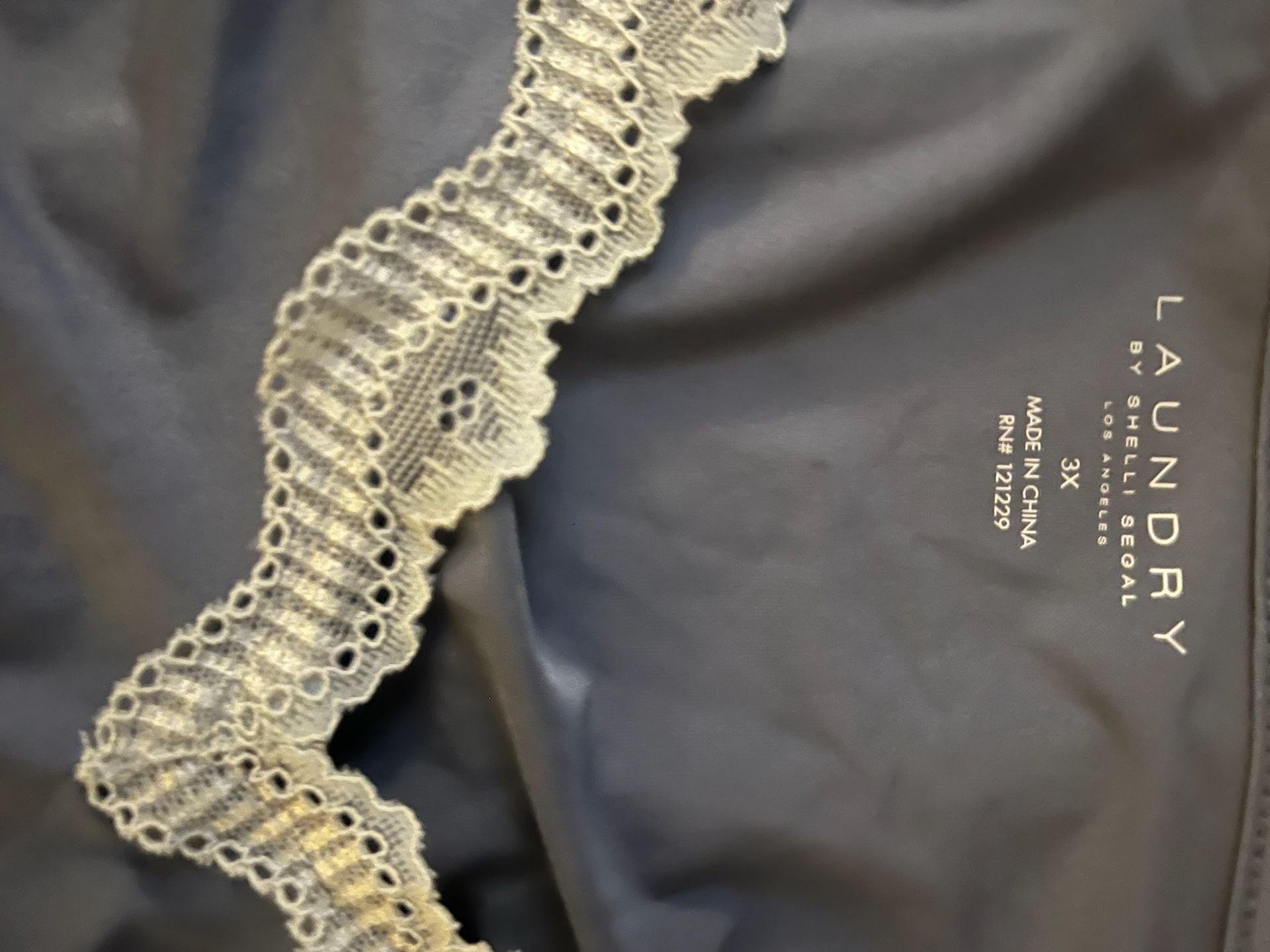 Laundry by Shelli Segal Plus Size 3X Grey Lace Trim Pajama Set 1