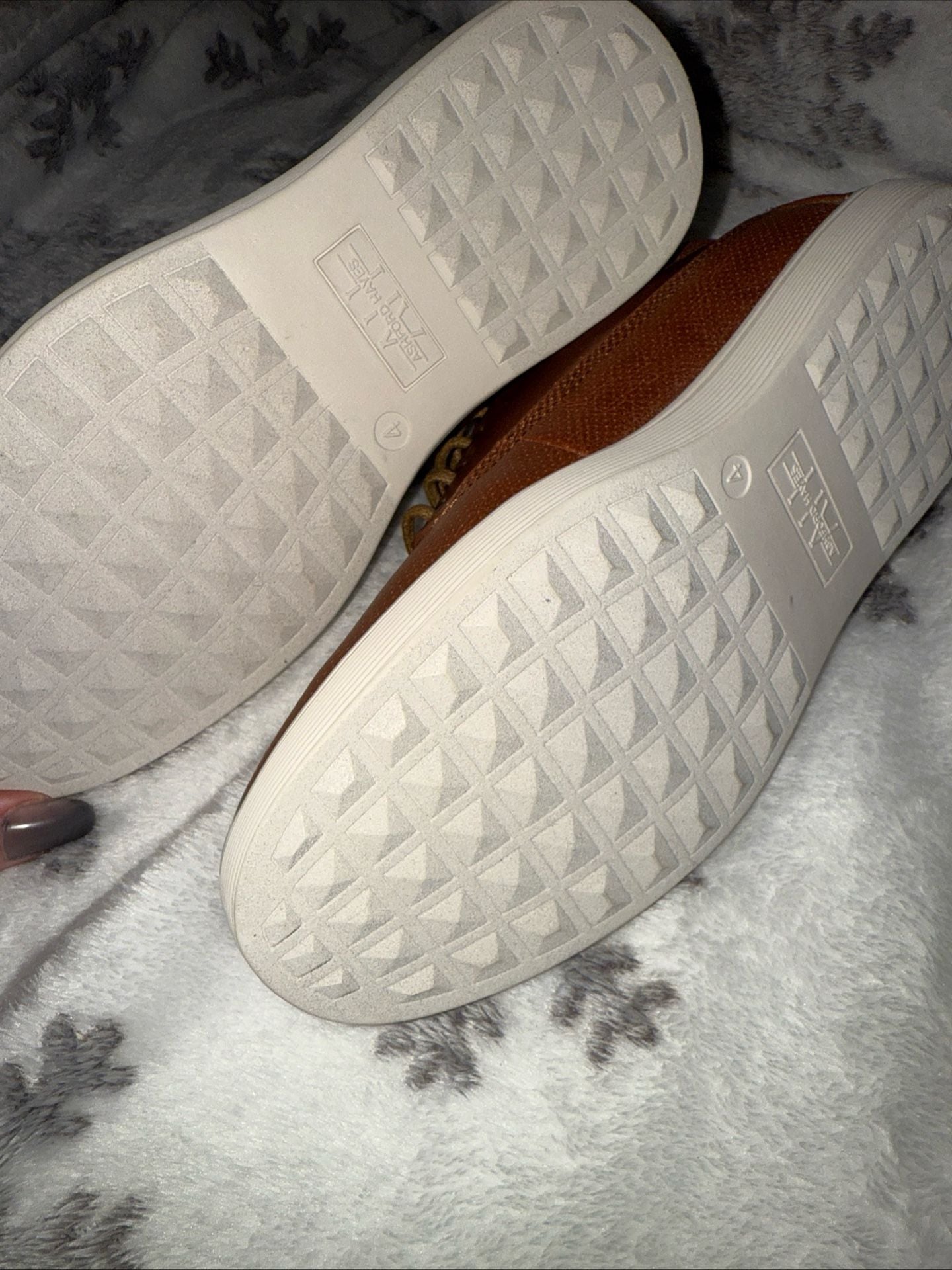 Ashford Hayes boys Cognac Perforated Faux Leather Casual Derby Sneakers 2