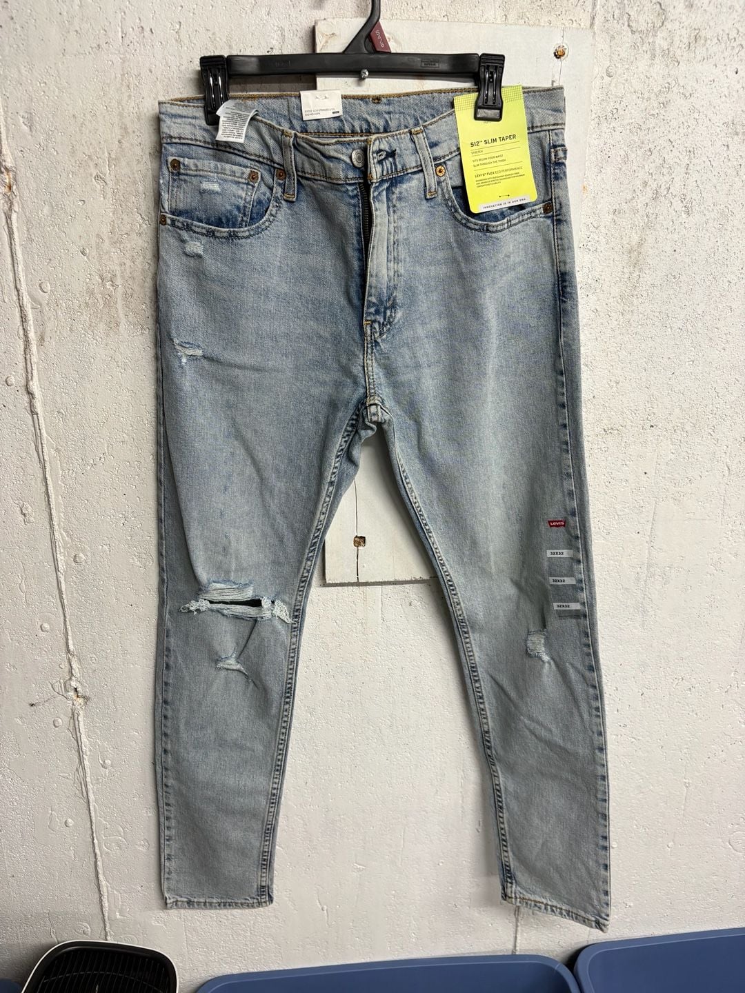 Levi's 512 Slim Taper Flex Distressed Light Wash 32x32 NWT 2