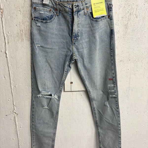 Levi's 512 Slim Taper Flex Distressed Light Wash 32x32 NWT