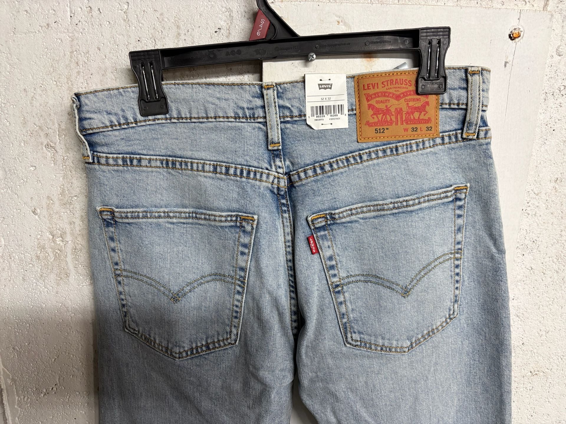 Levi's 512 Slim Taper Flex Distressed Light Wash 32x32 NWT 4