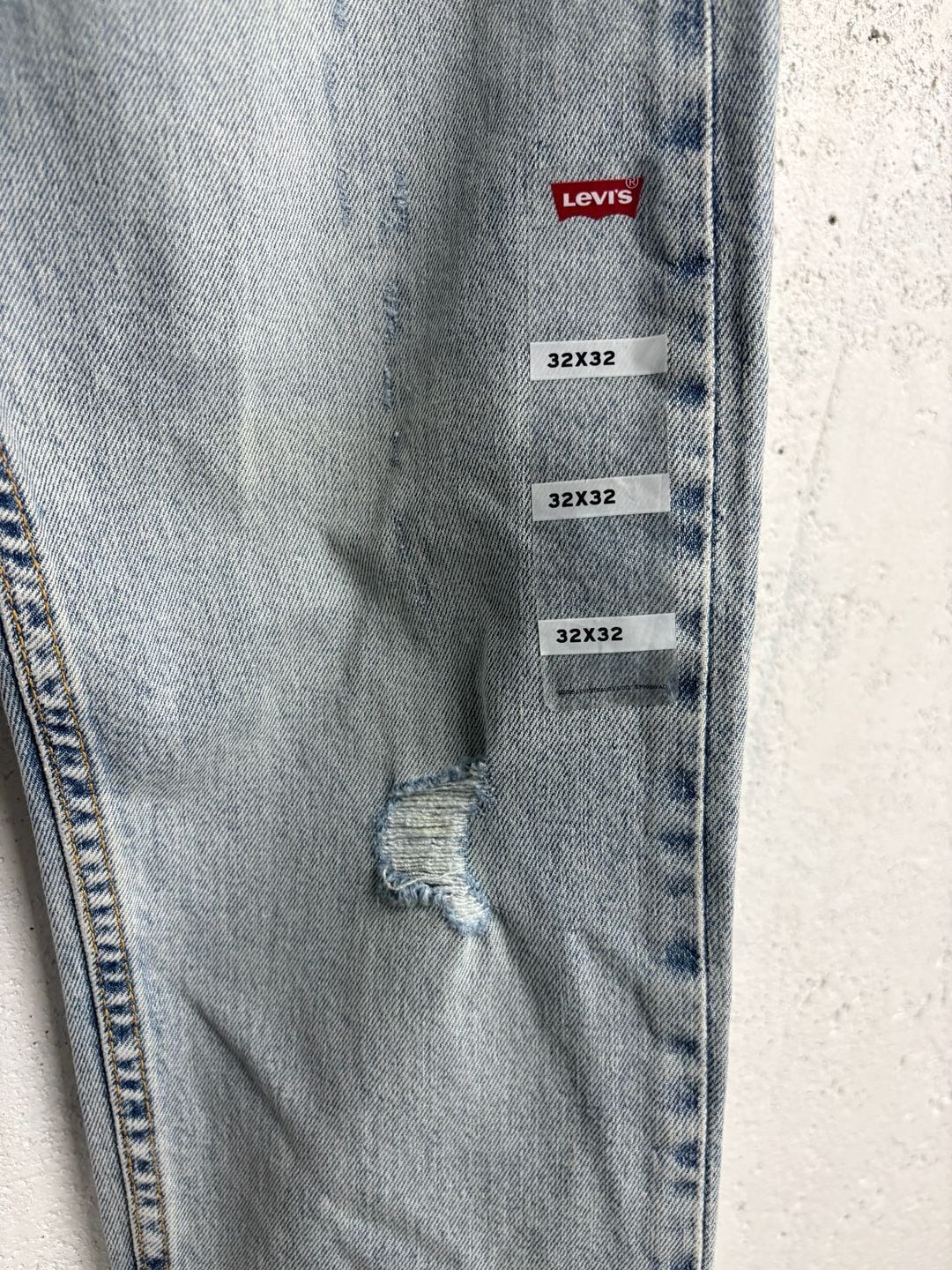 Levi's 512 Slim Taper Flex Distressed Light Wash 32x32 NWT 7