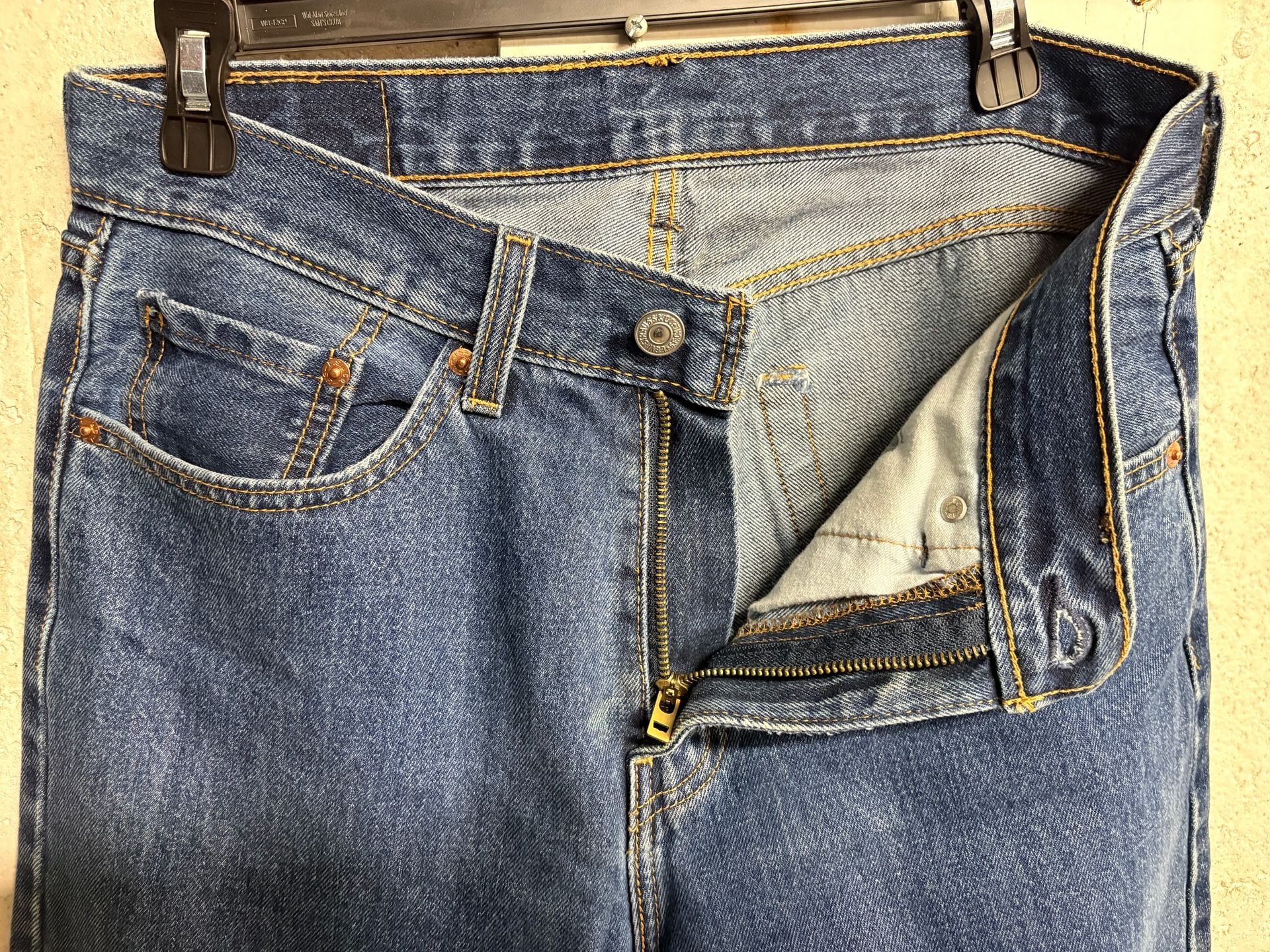 Levi's 505 Regular Fit Straight Leg Jeans W31 L32 Medium Wash Big E 5