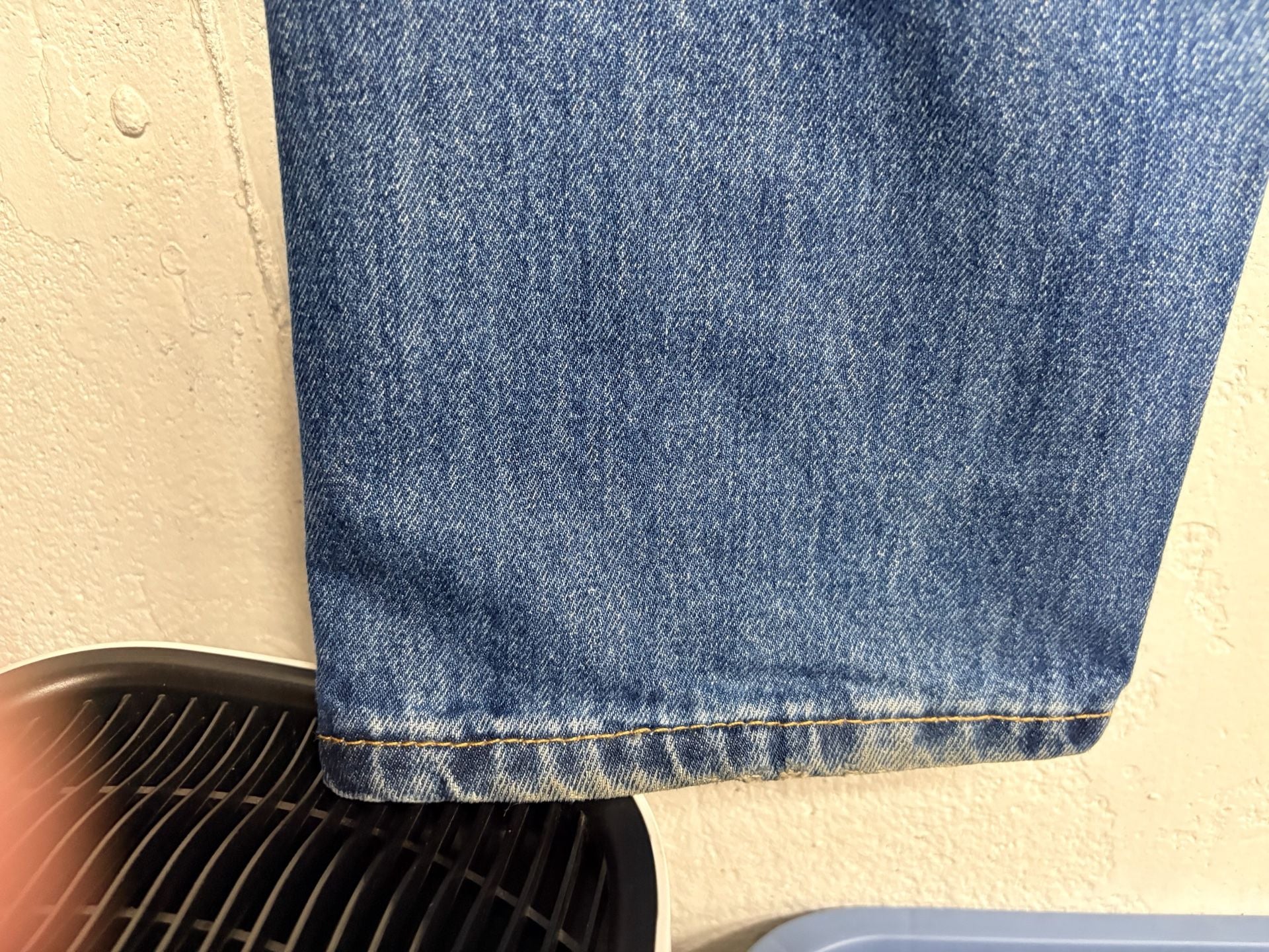 Levi's 505 Regular Fit Straight Leg Jeans W31 L32 Medium Wash Big E 9